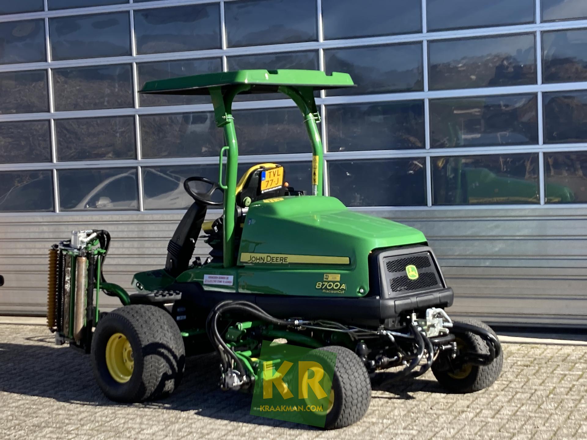 incident Preventie poeder John Deere Professionele zitmaaier / tuintrekker 8700A Fairway maaier (HA)  #25457 - Kraakman