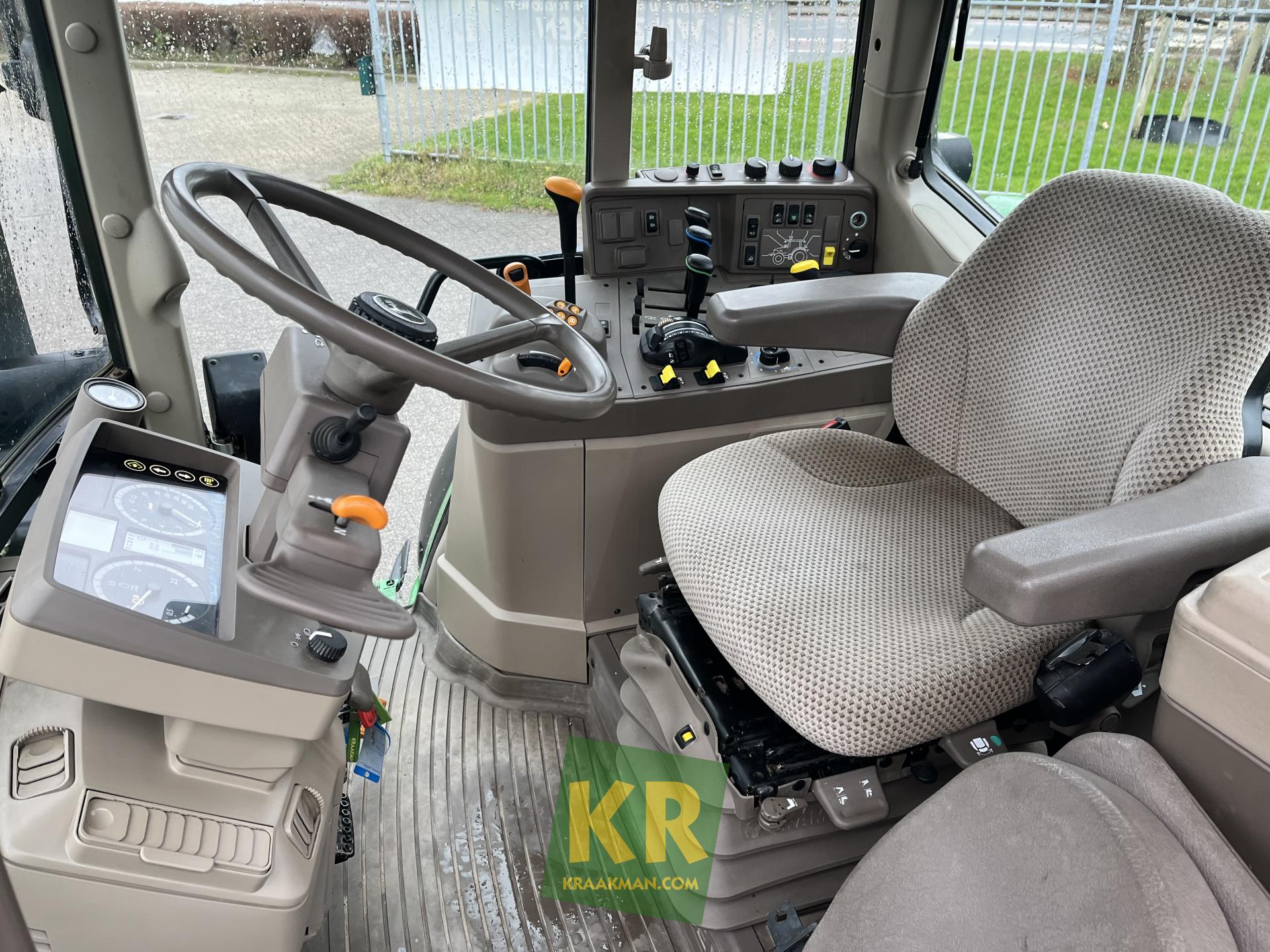 John Deere Tractor 6135M (LH) 27504 Kraakman