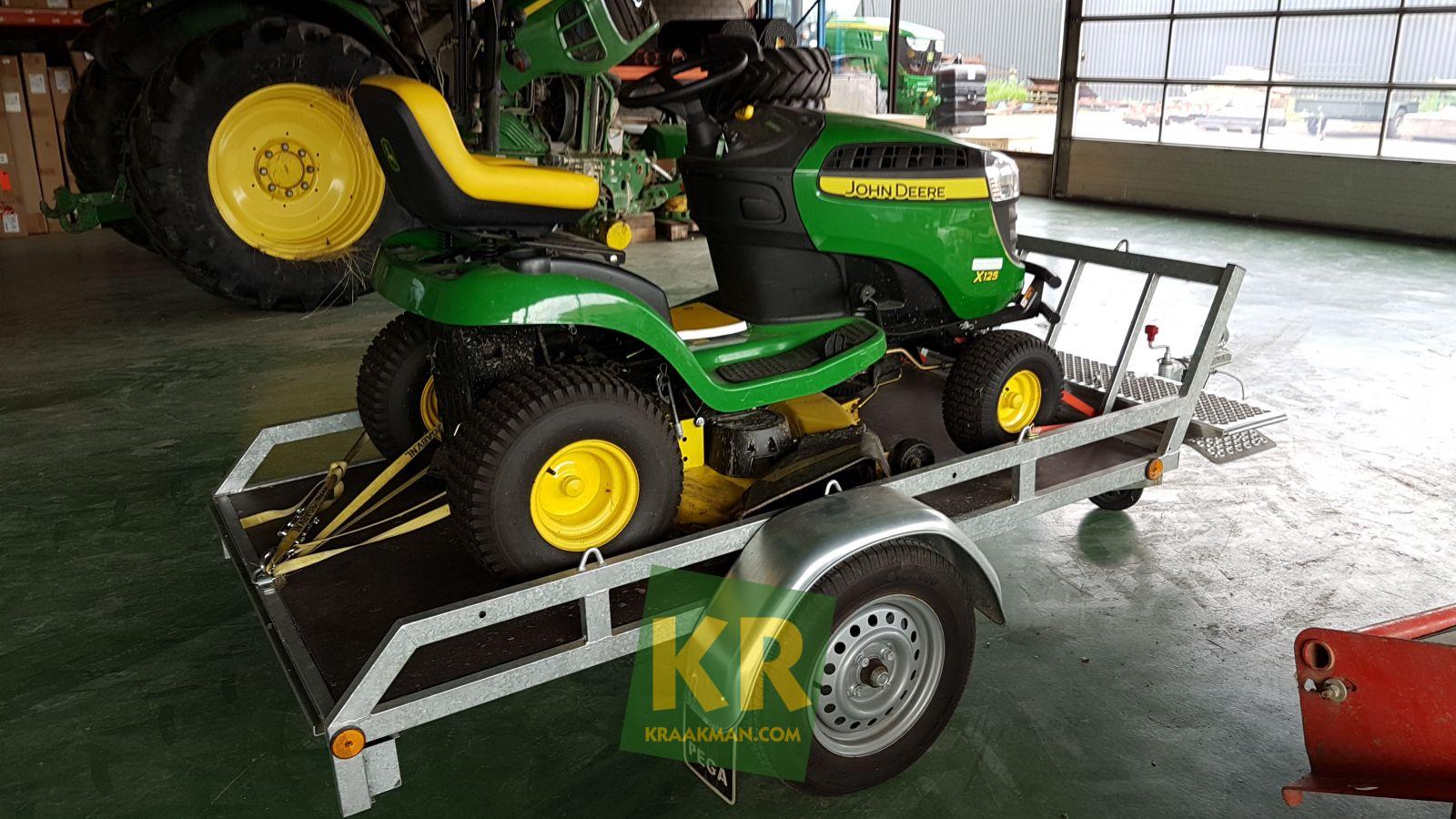 John Deere Zitmaaier / X125 met (MD) #4222 - Kraakman